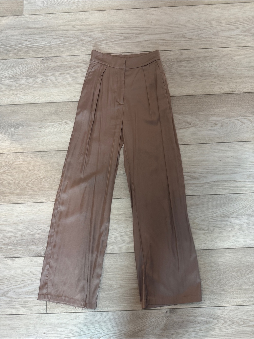 A&F High-Rise Wide Leg Satin Pants in Brown